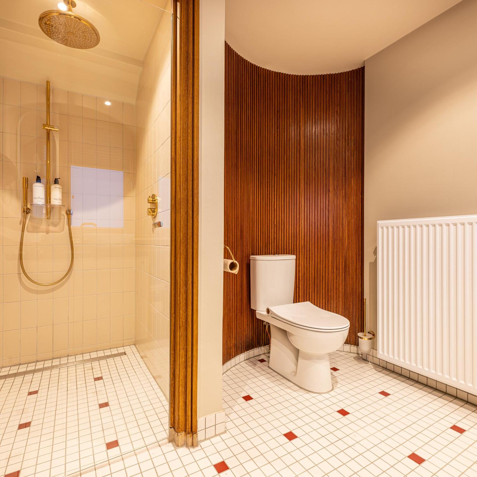 Hotel Staatsman Zwolle  Luaran gambar