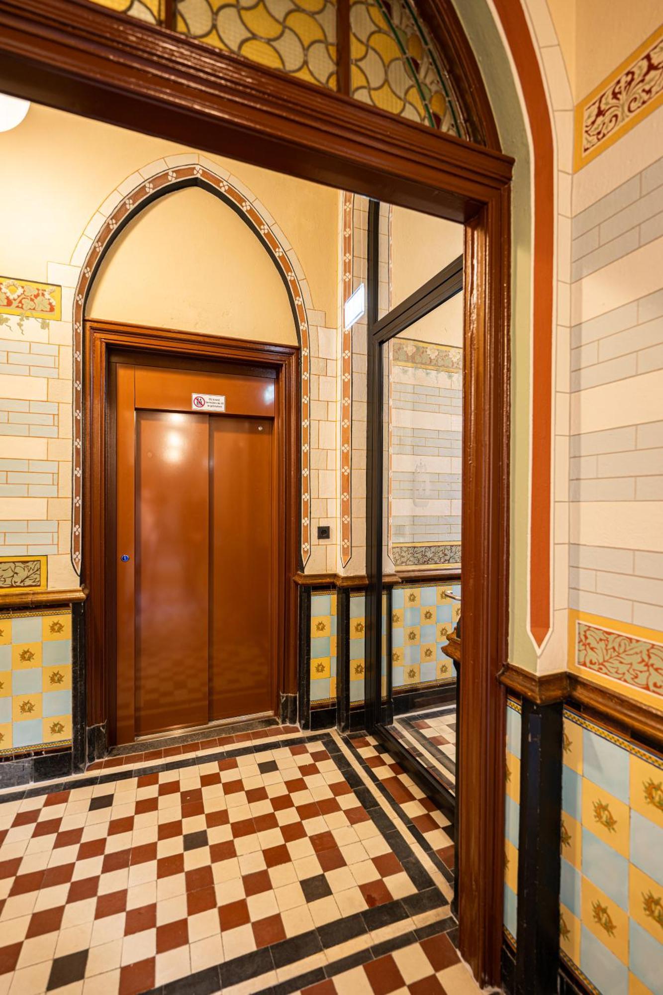 Hotel Staatsman Zwolle  Luaran gambar